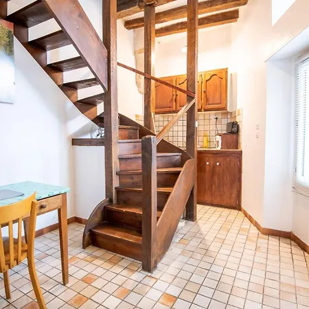 Apartment L'authentique - *