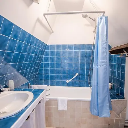 L'authentique - * تور