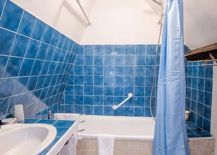 L'authentique - * Tours